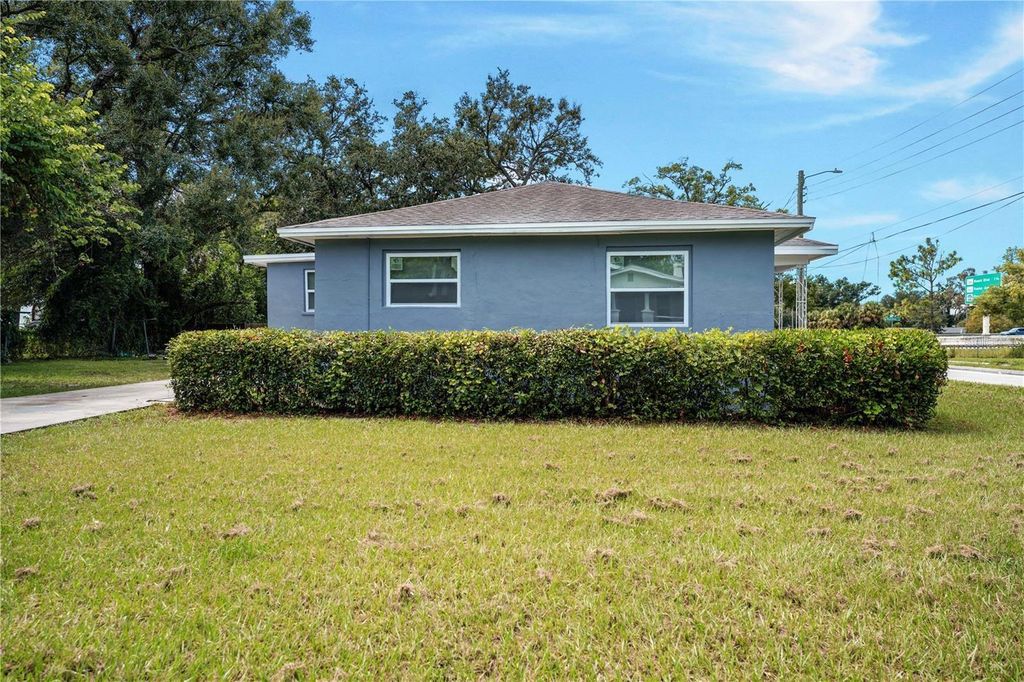 Photo of 703 E Hamilton Avenue, Tampa, FL 33604 (MLS # TB8530687)