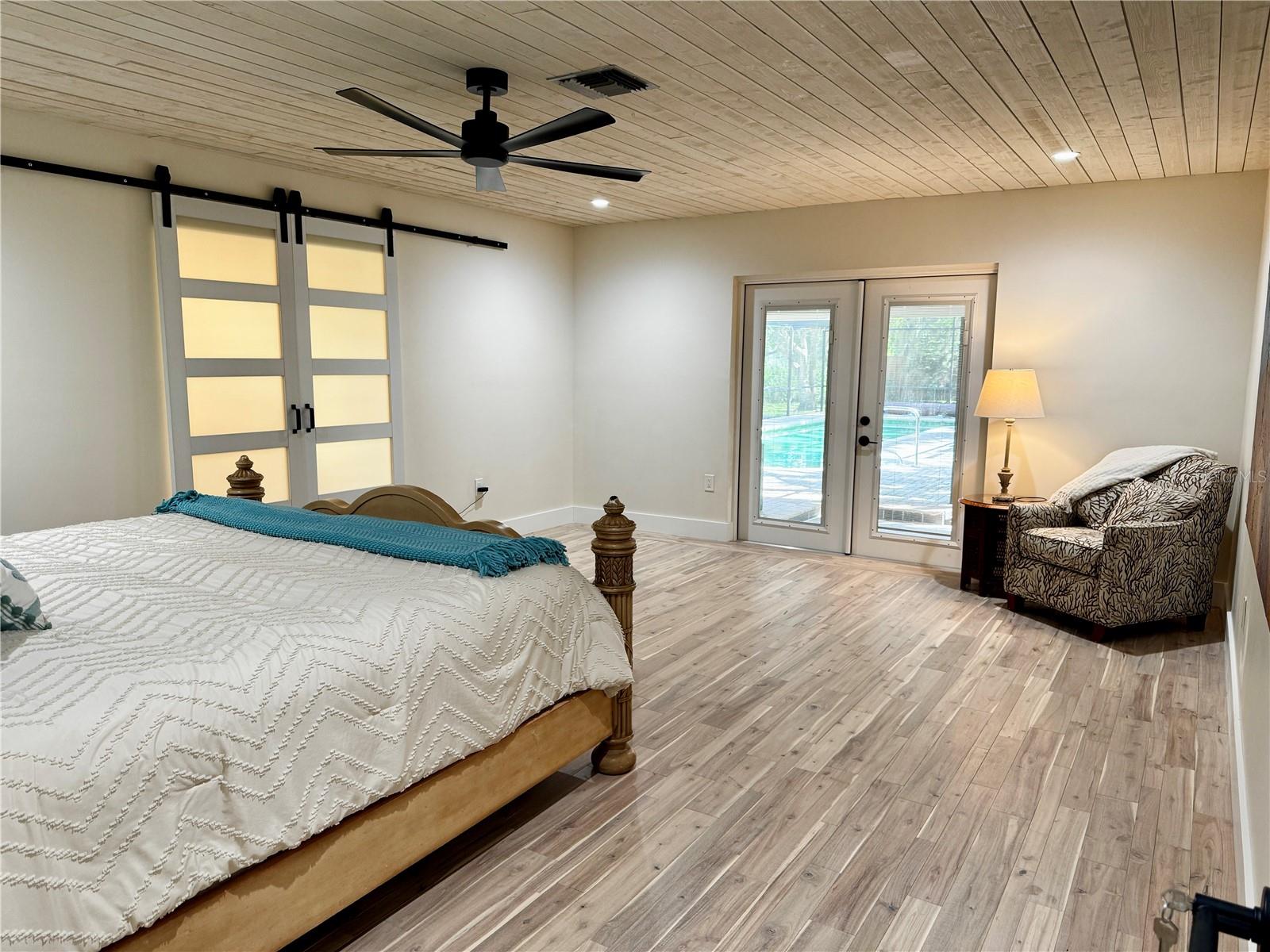 HIDDEN OAKS ESTATES - Residential