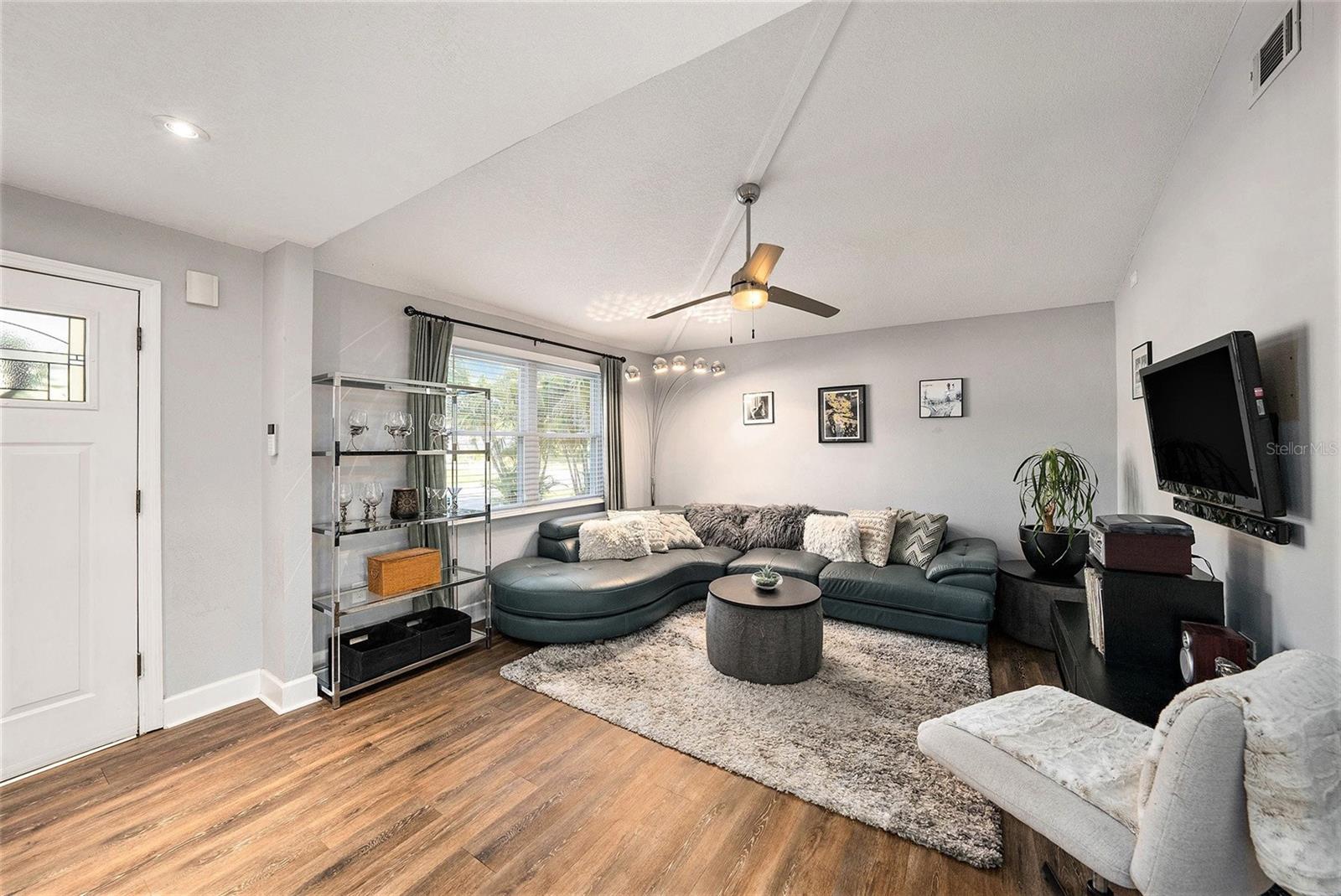 1513 OWEN DRIVE