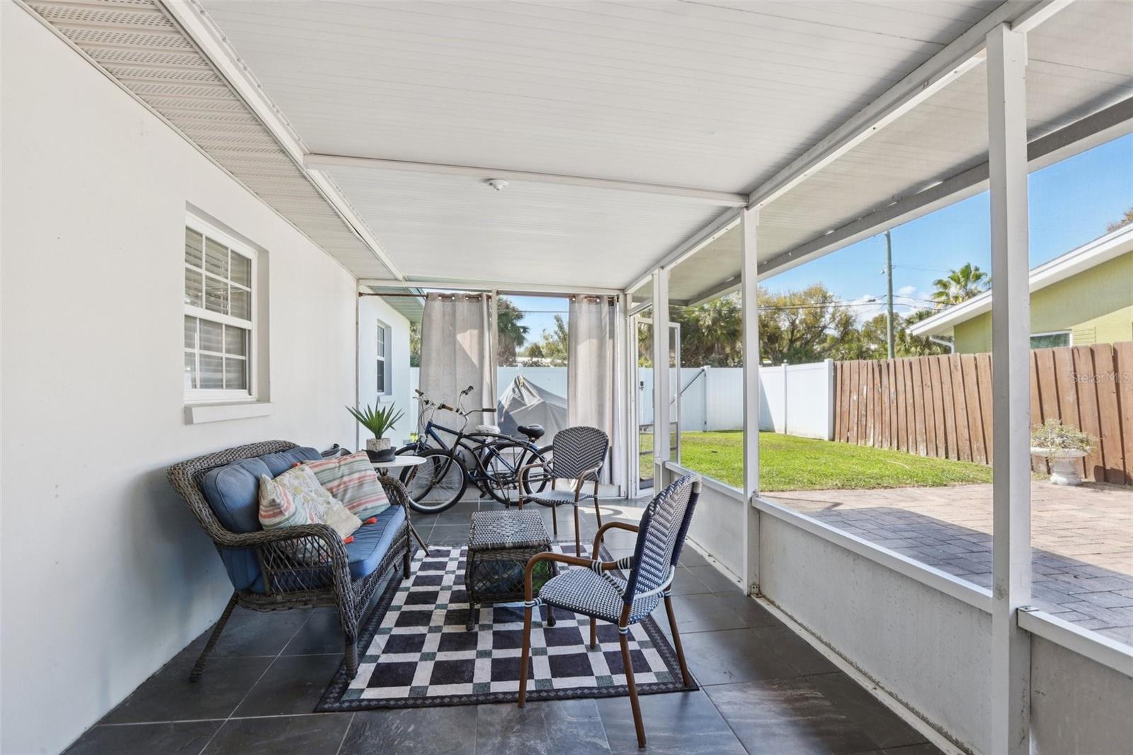 HARBOR LIGHTS SUB - Residential