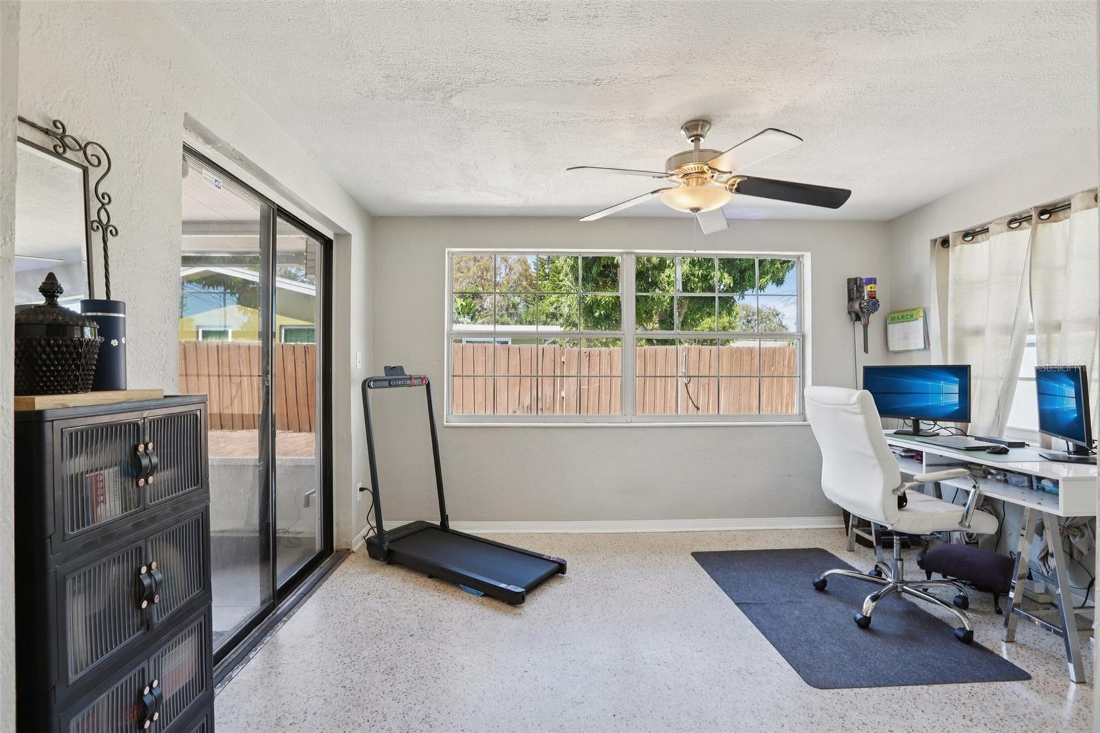 HARBOR LIGHTS SUB - Residential