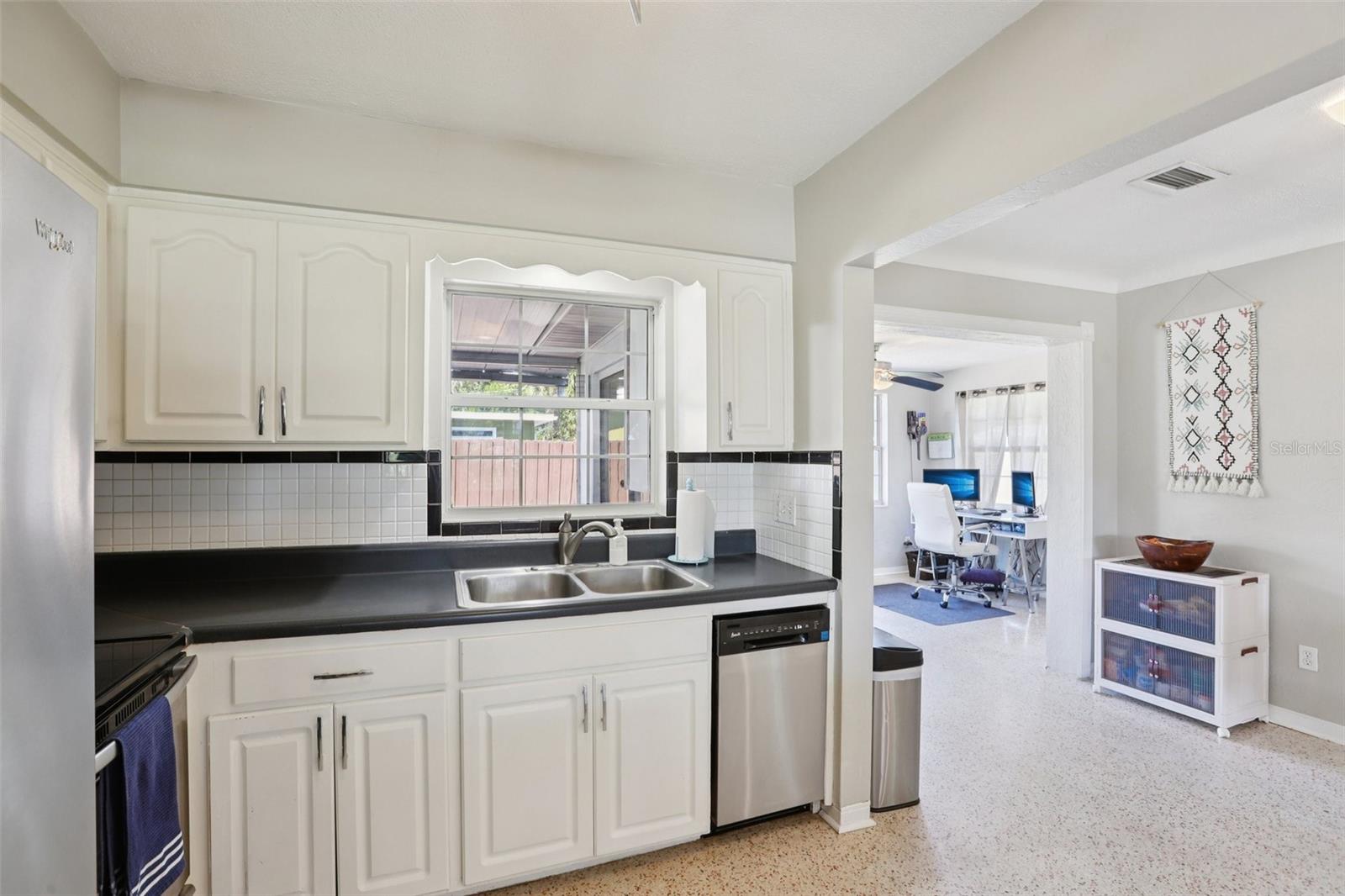 HARBOR LIGHTS SUB - Residential