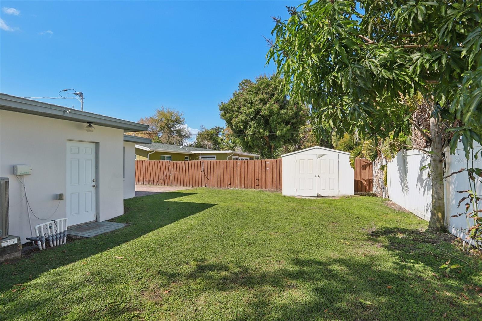 HARBOR LIGHTS SUB - Residential