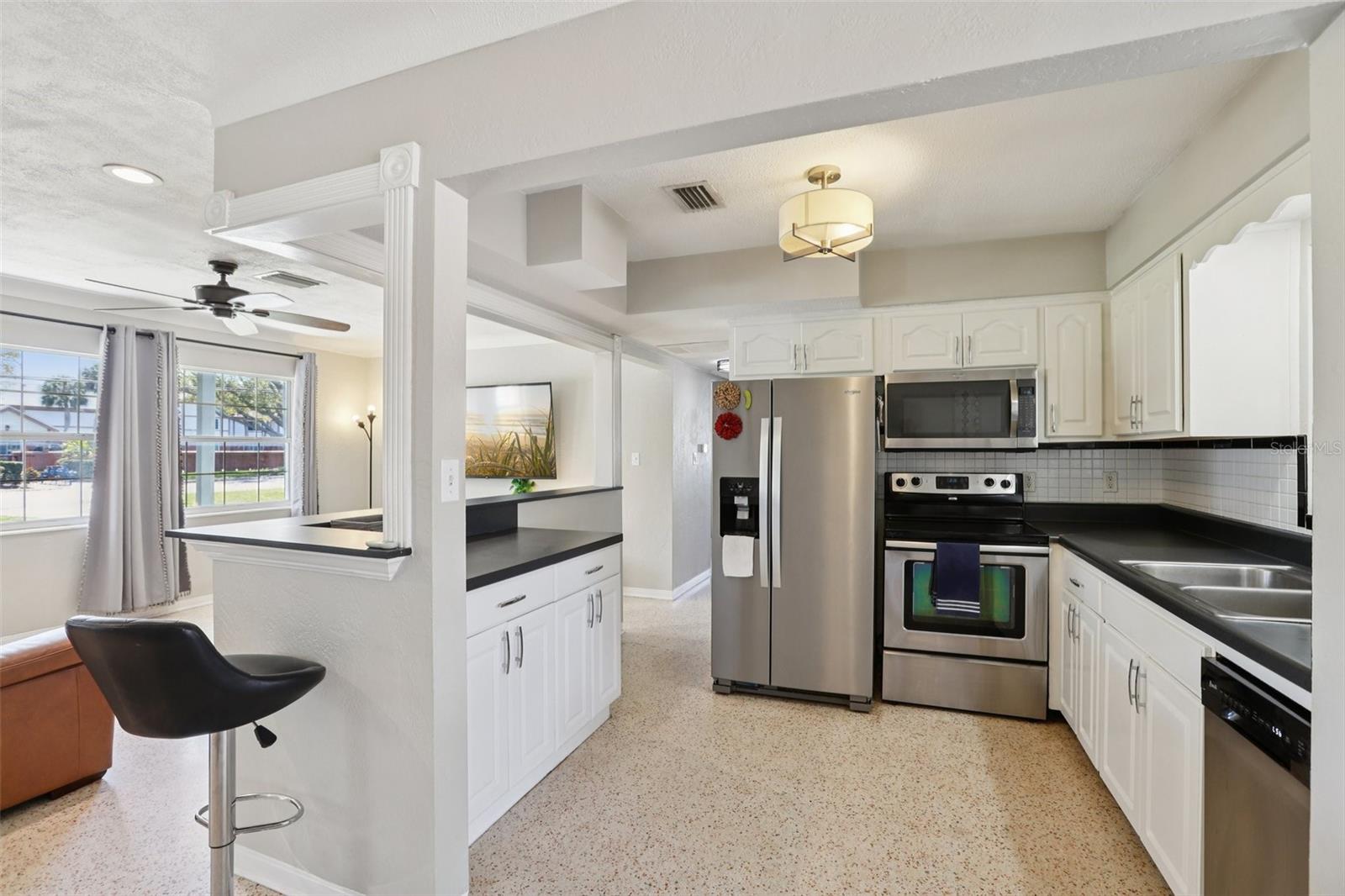 HARBOR LIGHTS SUB - Residential