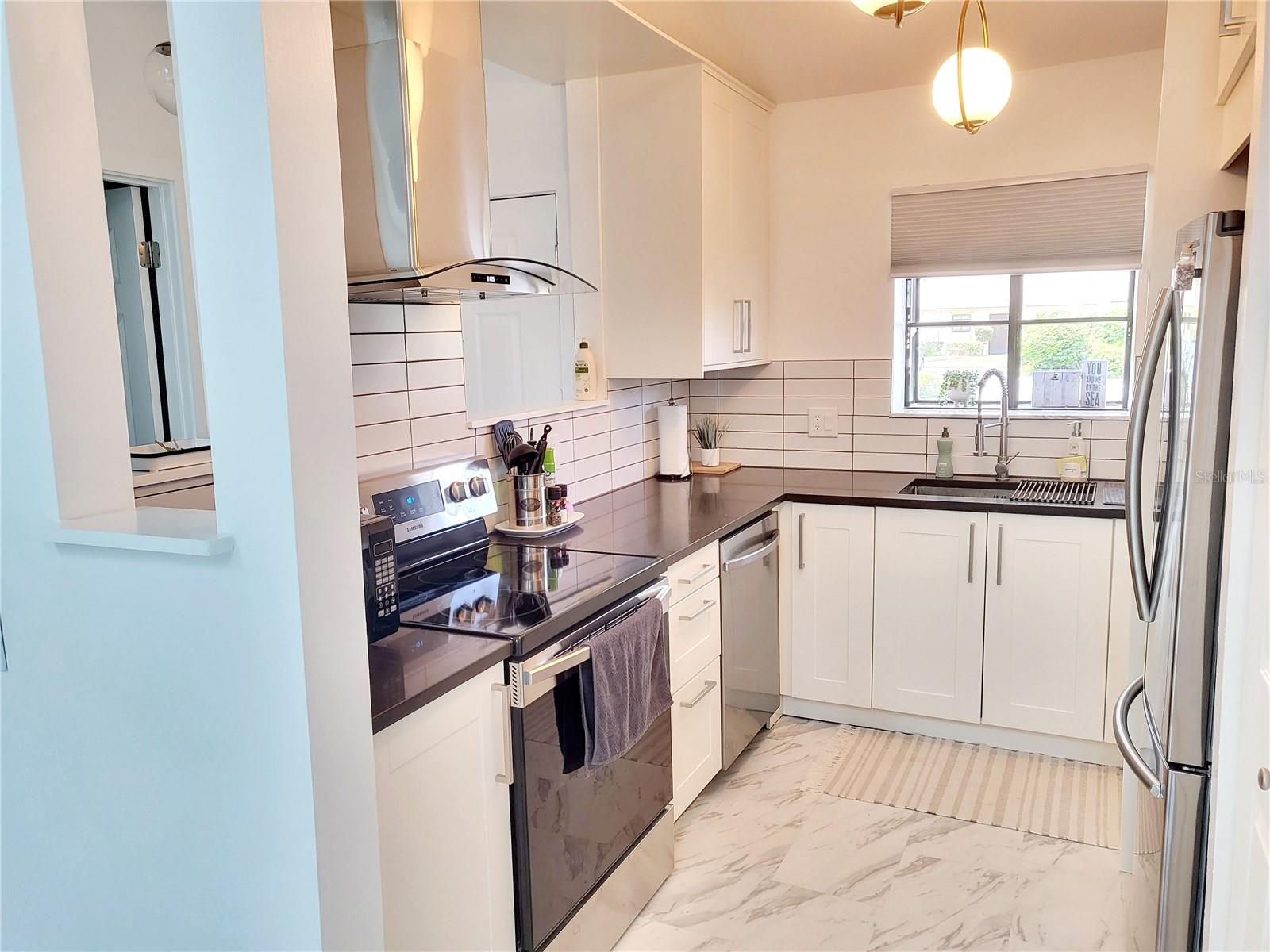 MORNINGSIDE PH IV - Residential Lease