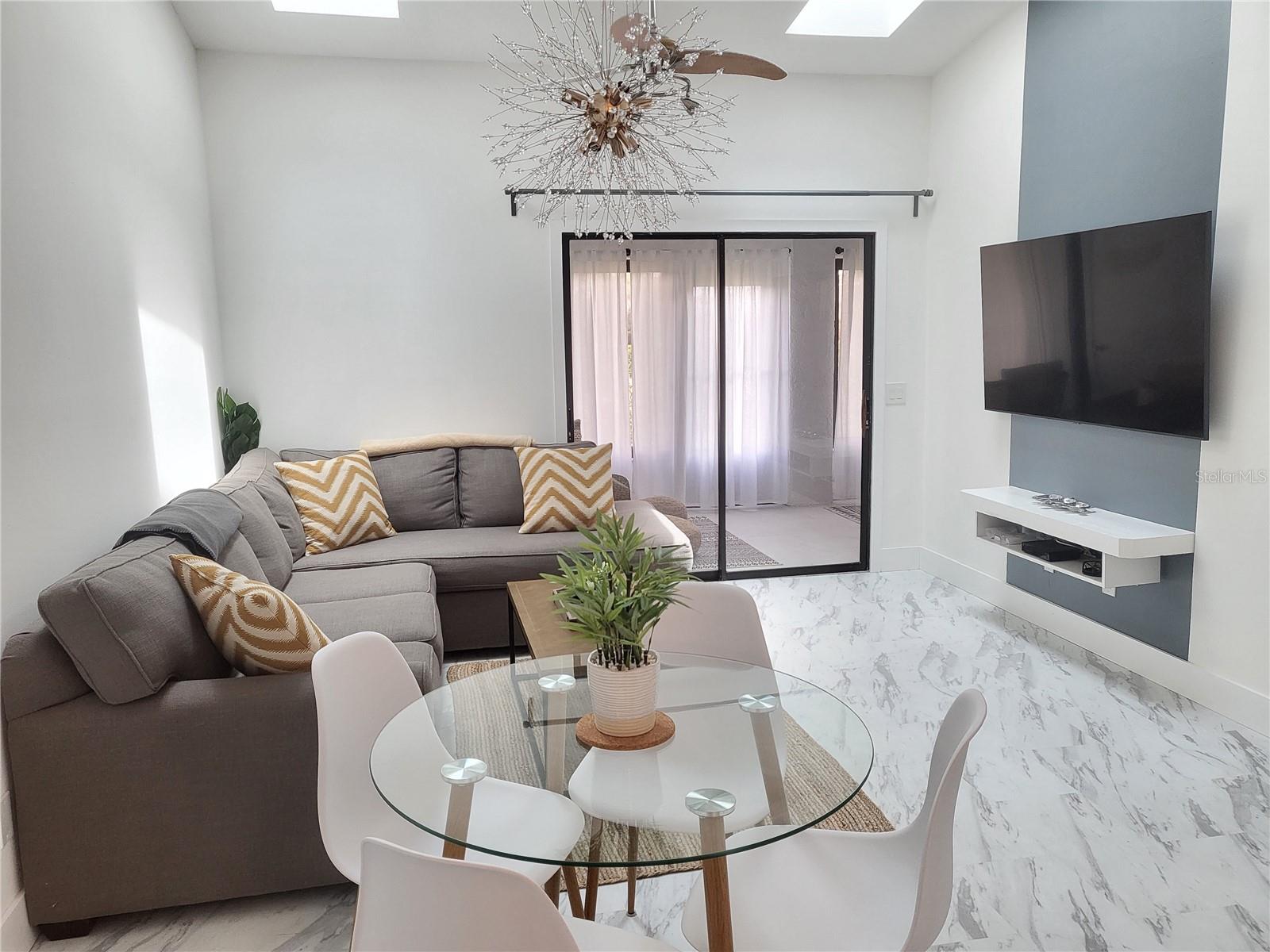 MORNINGSIDE PH IV - Residential Lease