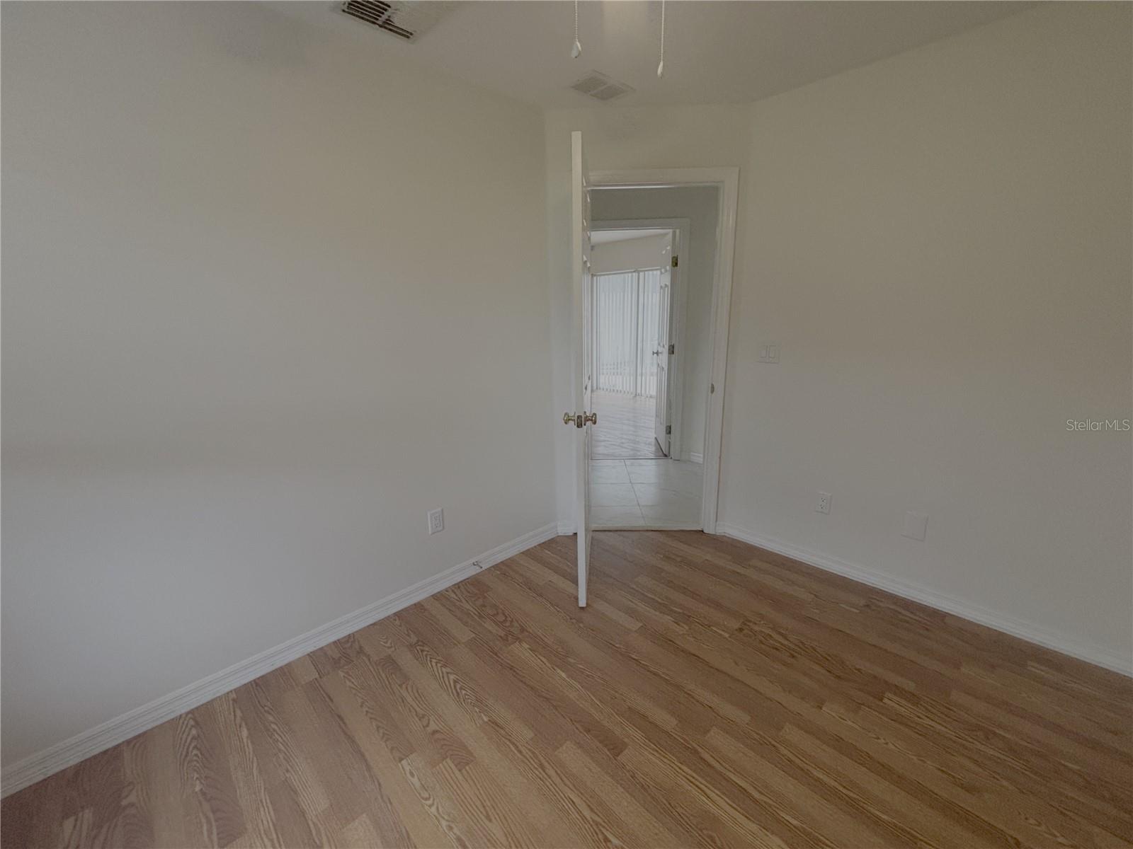 ROLLING RANCH ESTATE - Residential Lease