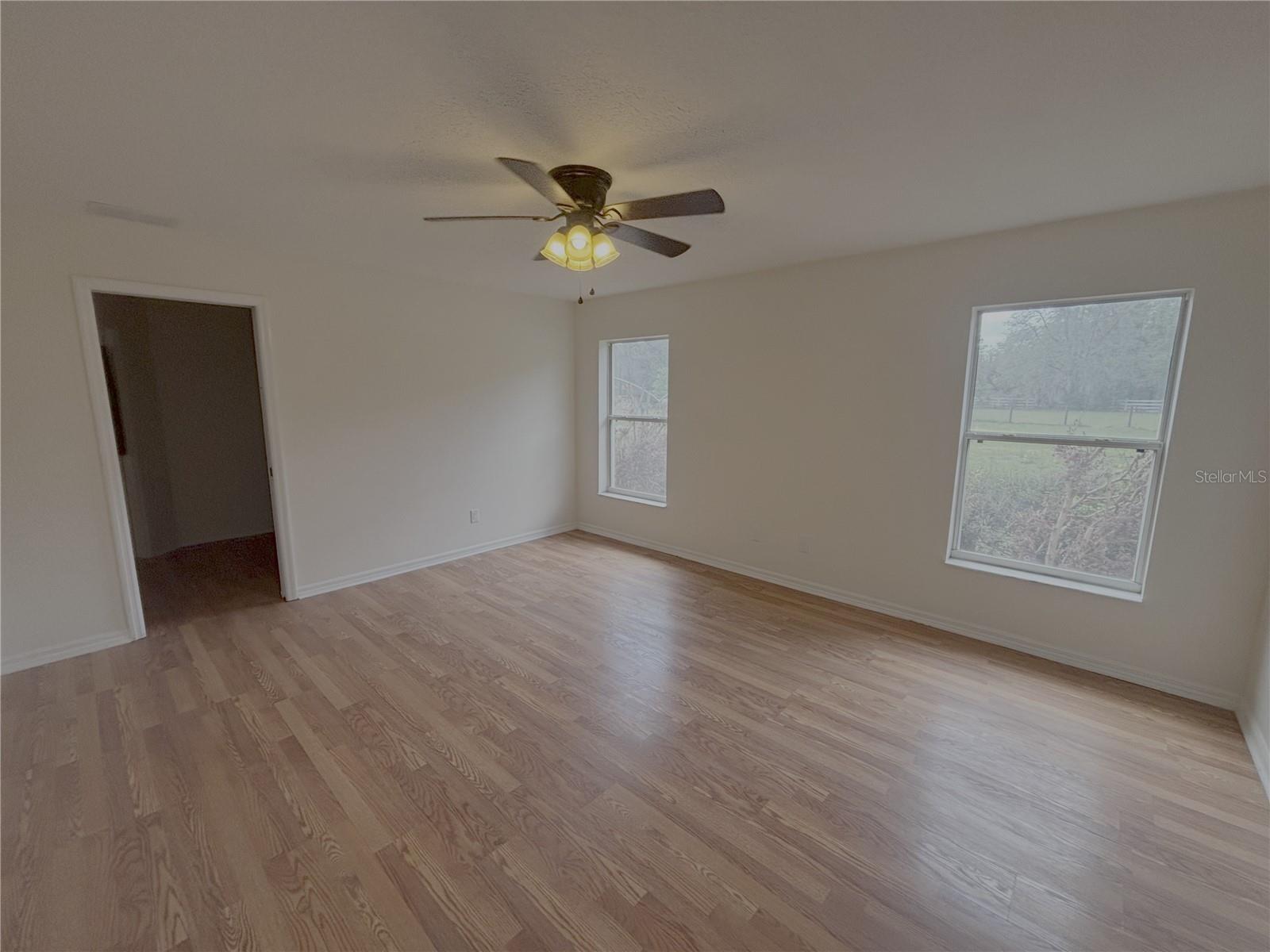 ROLLING RANCH ESTATE - Residential Lease