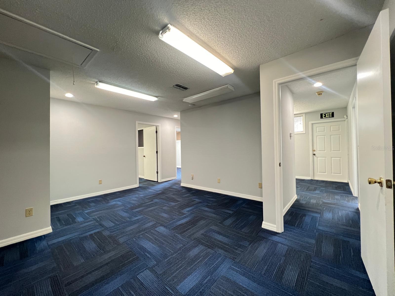 STARTING GATE OFFICE COMPLEX - Commercial Lease