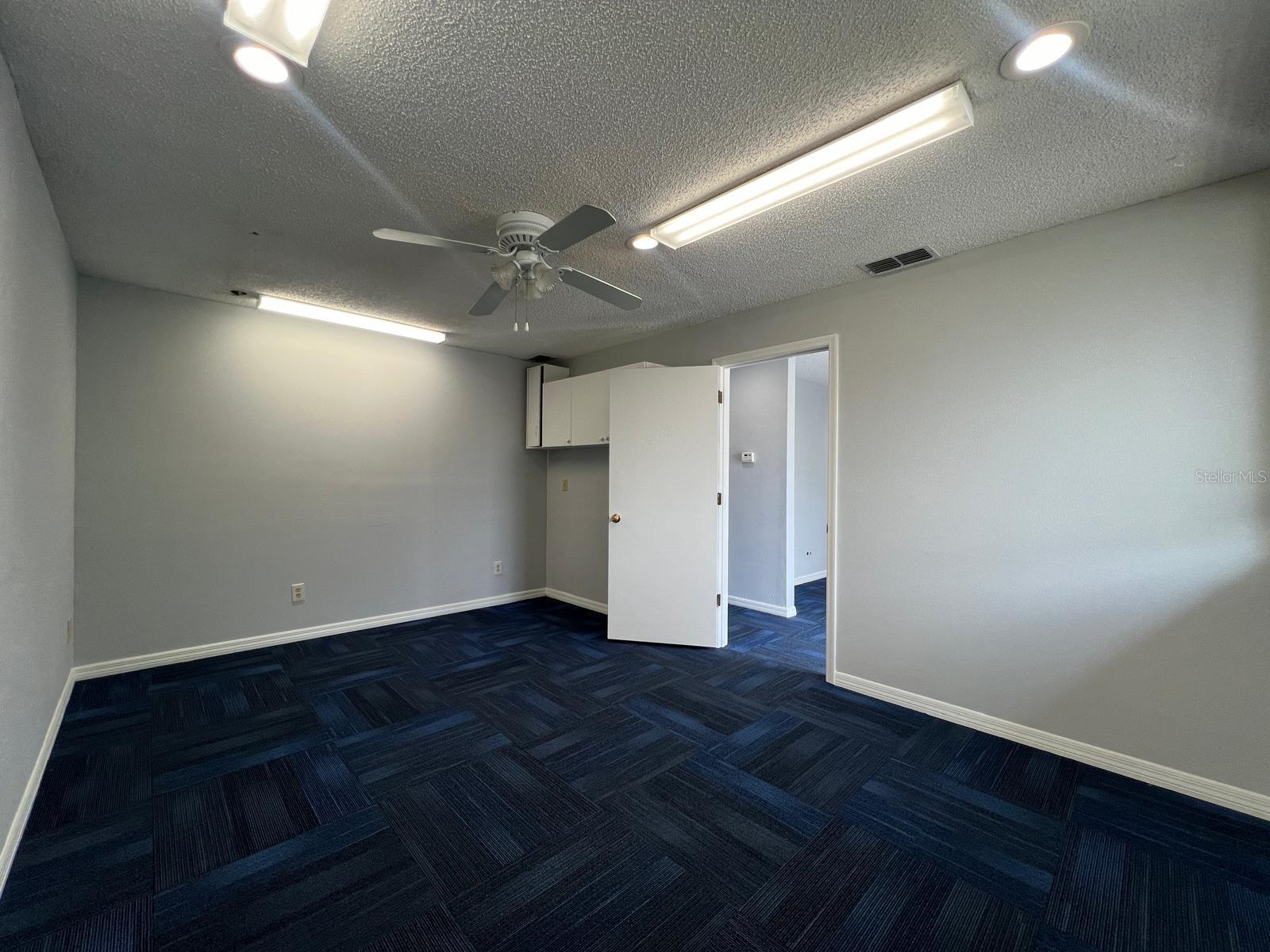 STARTING GATE OFFICE COMPLEX - Commercial Lease