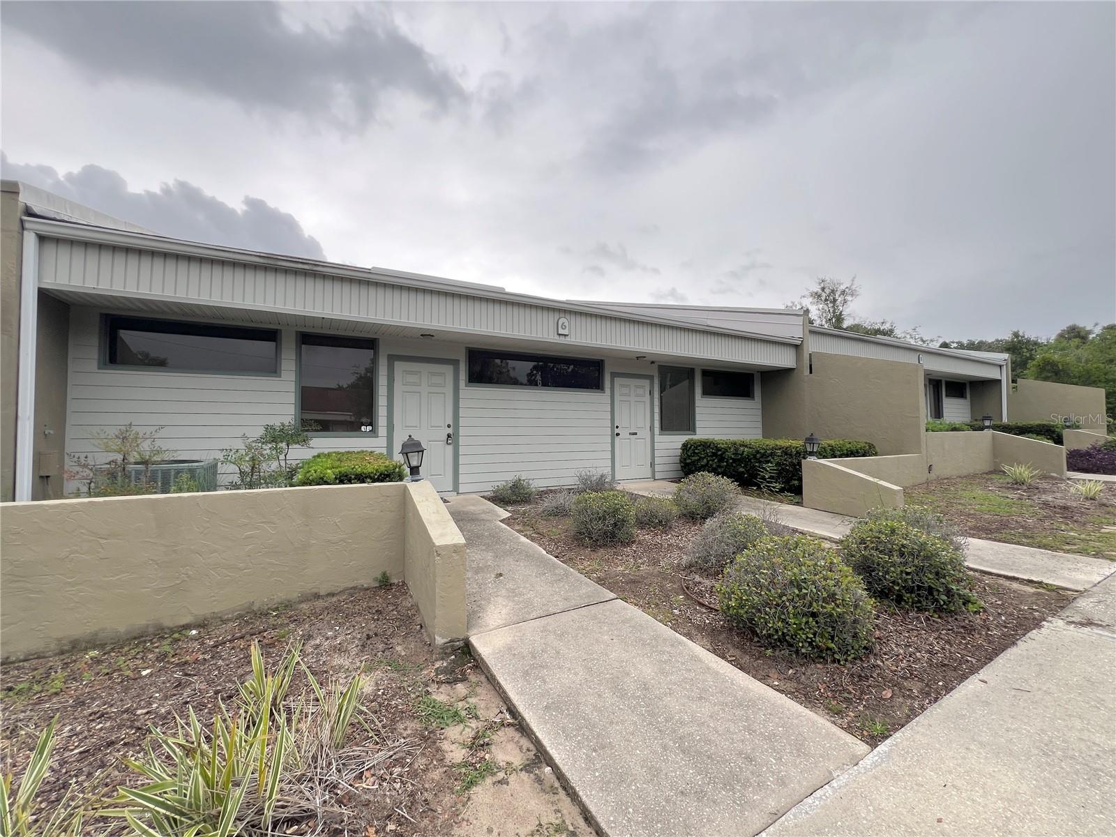 STARTING GATE OFFICE COMPLEX - Commercial Lease
