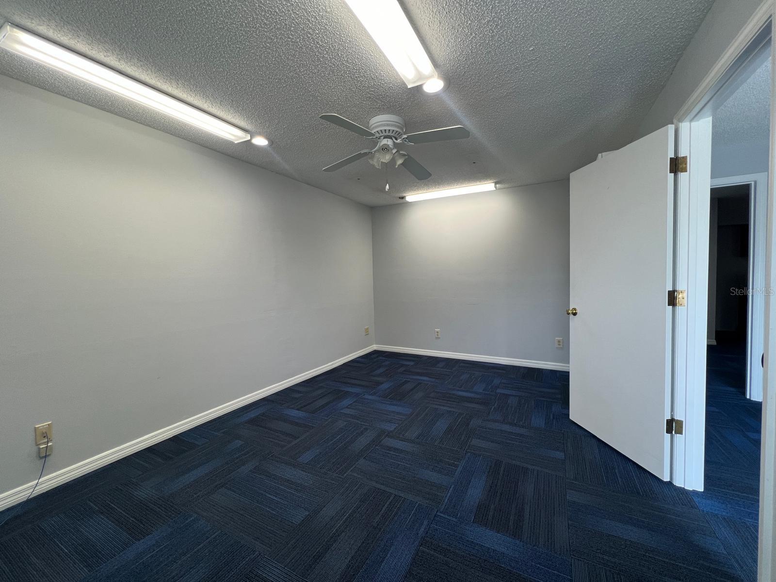 STARTING GATE OFFICE COMPLEX - Commercial Lease