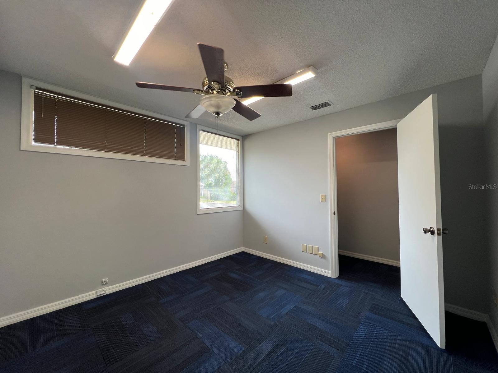 STARTING GATE OFFICE COMPLEX - Commercial Lease