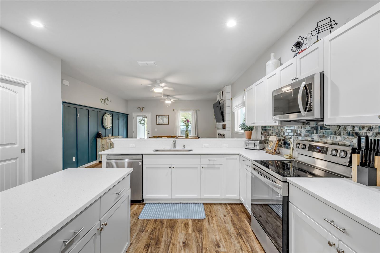 FLORIDA SHORES 01 - Residential