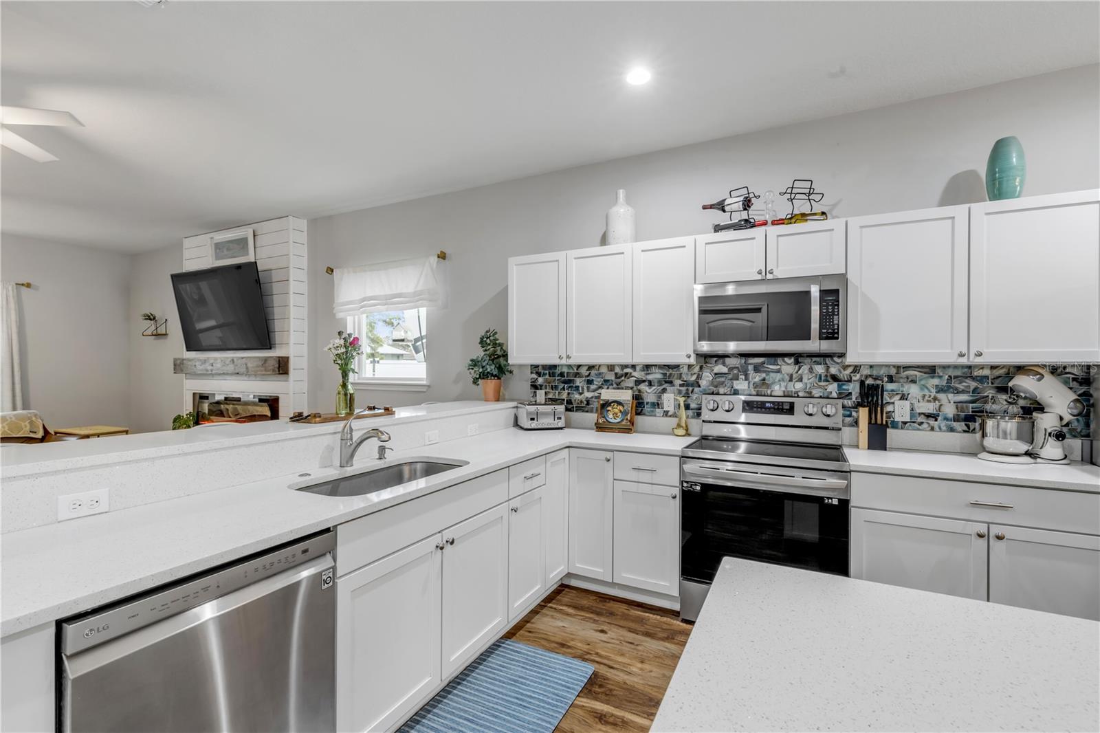 FLORIDA SHORES 01 - Residential