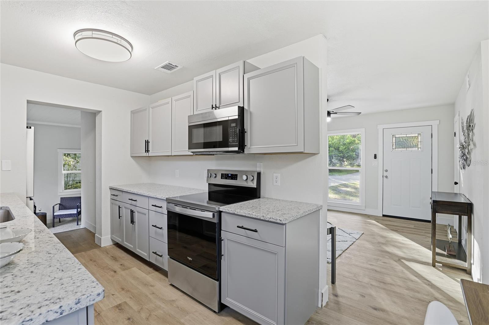 WOODLAND TERRACE - Residential