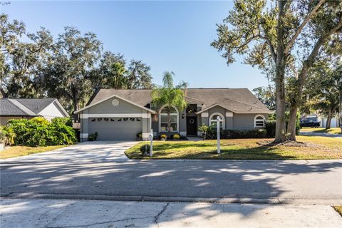 Photo of 6410 Beechnut Drive, Lakeland, FL 33813 (MLS # L4957406)