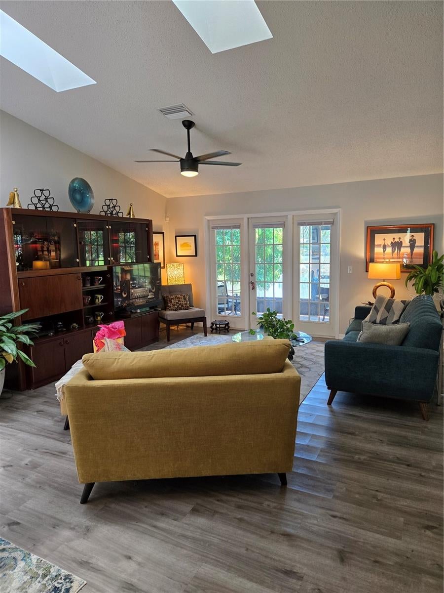 5627 29TH STREET CIRCLE E, BRADENTON, FL, 34203 4 5627 29TH STREET CIRCLE E