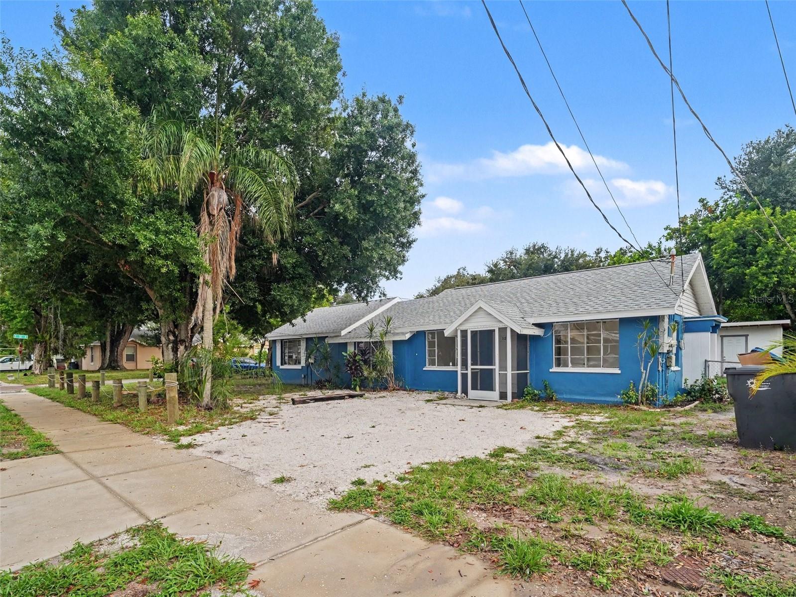 124 26TH AVENUE E A
