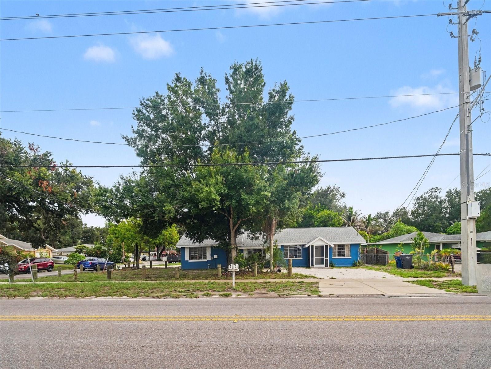 124 26TH AVENUE E A
