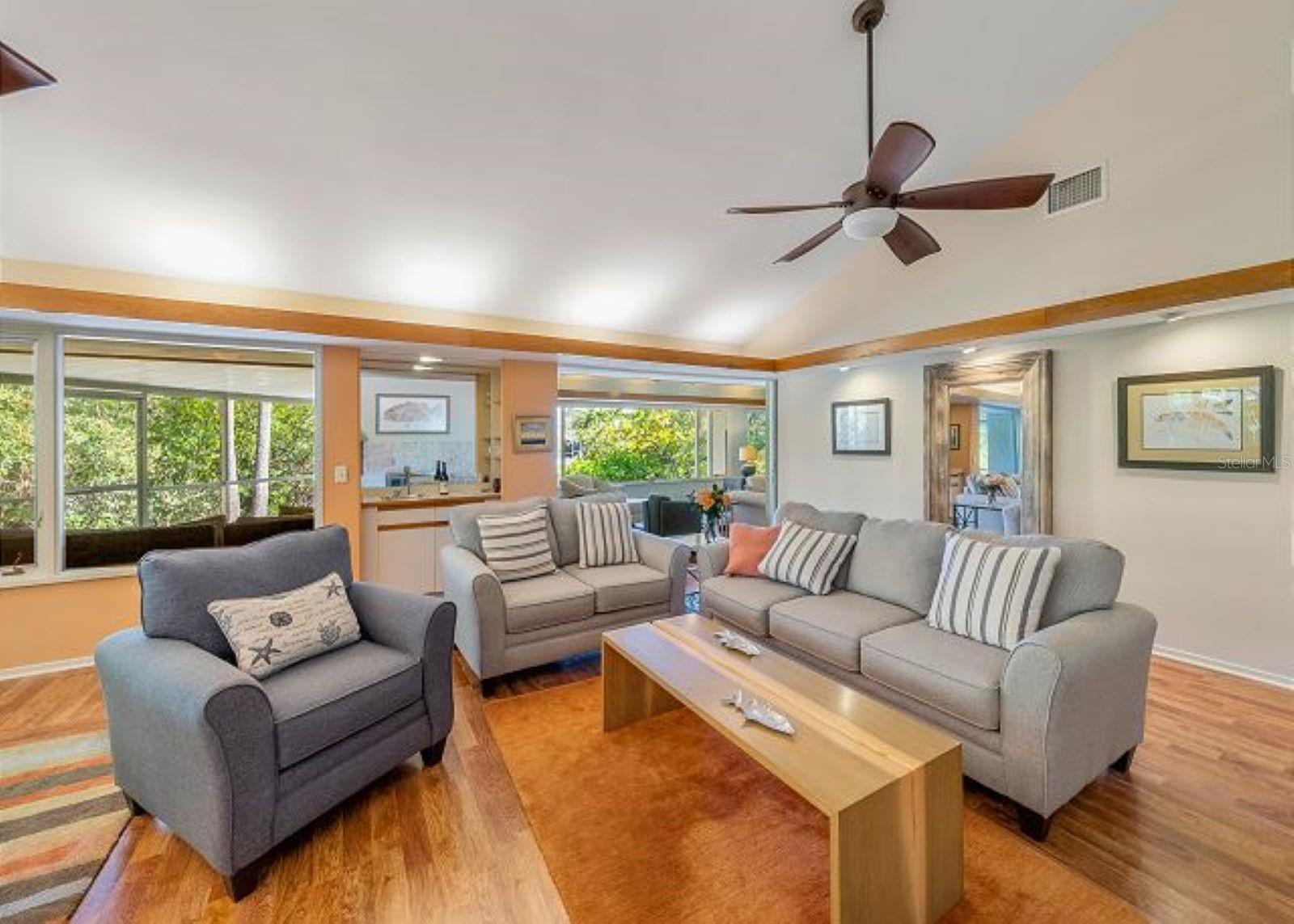 BIMINI BAY ESTATES - Residential