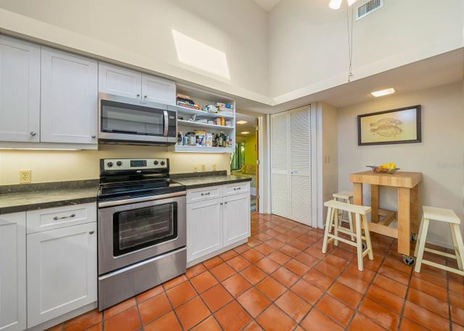 BIMINI BAY ESTATES - Residential