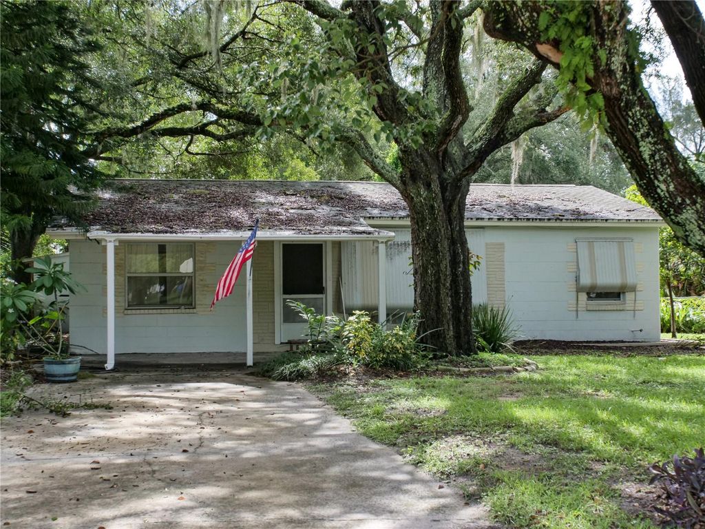 Photo of 11423 Walker Road, Thonotosassa, FL 33592 (MLS # T3541694)