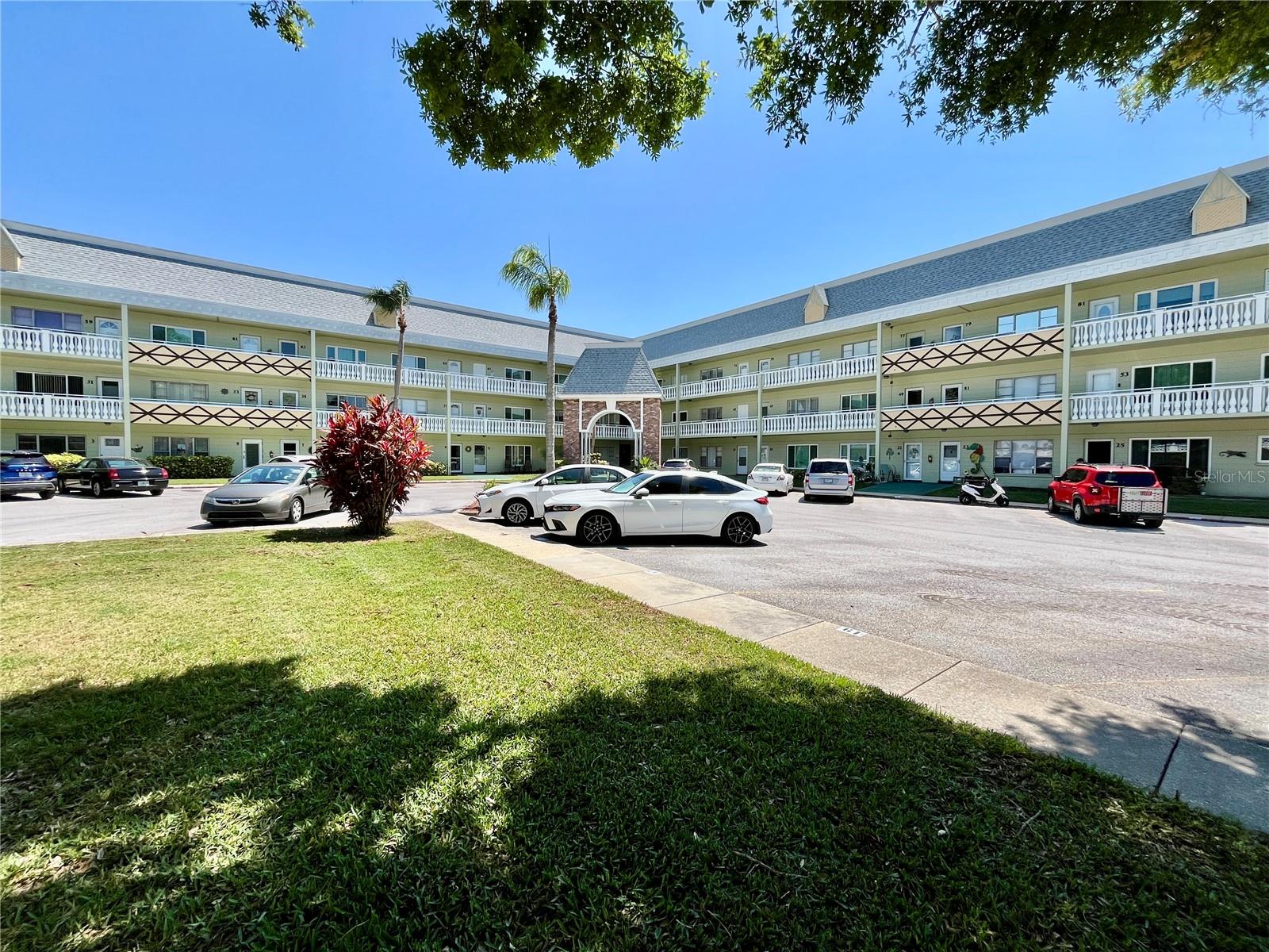 2459 COLUMBIA DRIVE 17