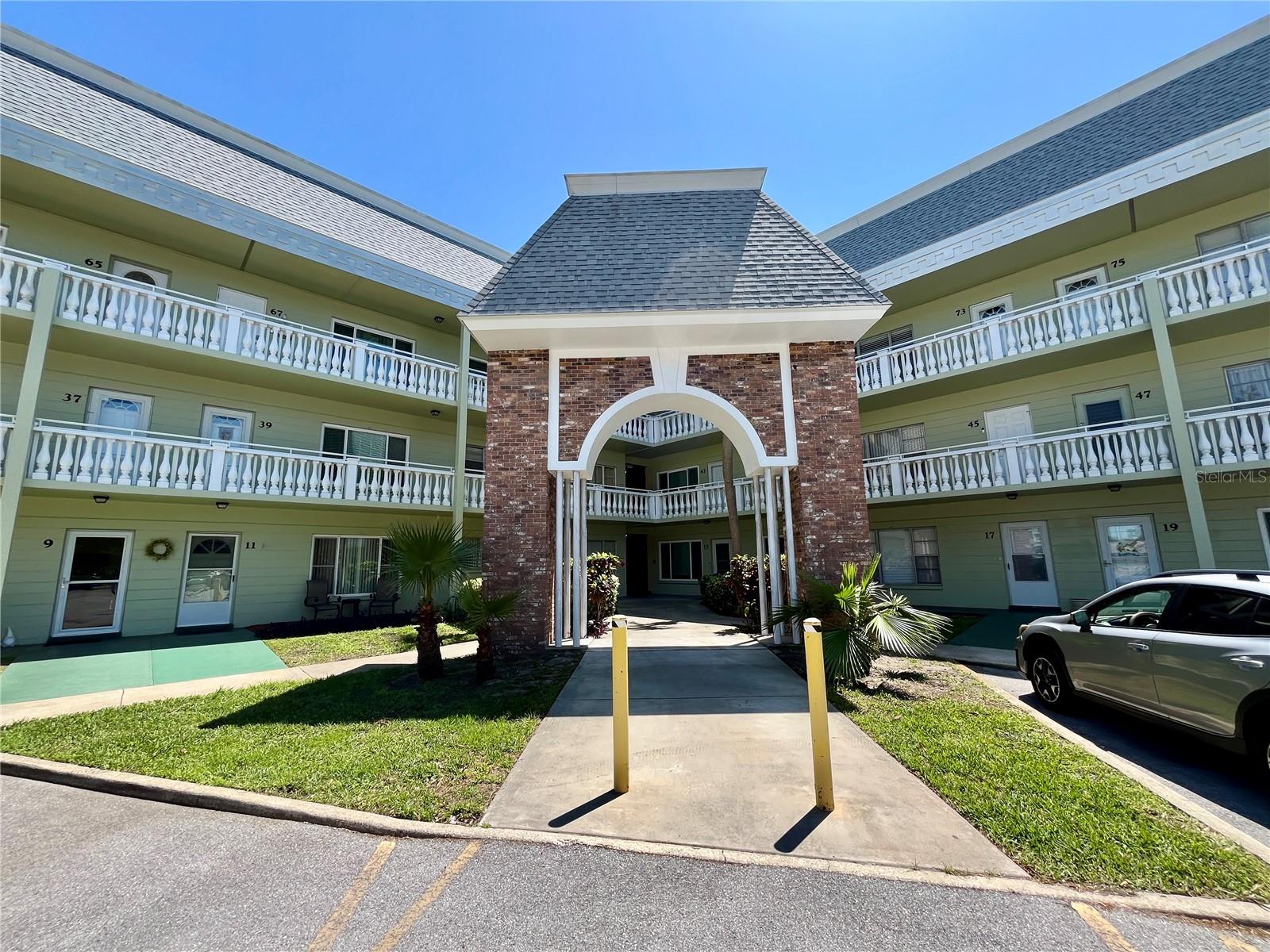 2459 COLUMBIA DRIVE 17