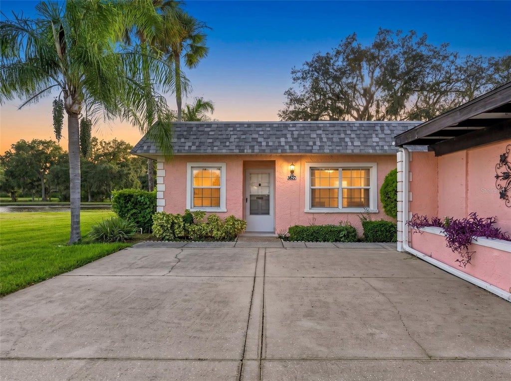 Photo of 3827 Trophy Boulevard, New Port Richey, FL 34655 (MLS # W7889349)