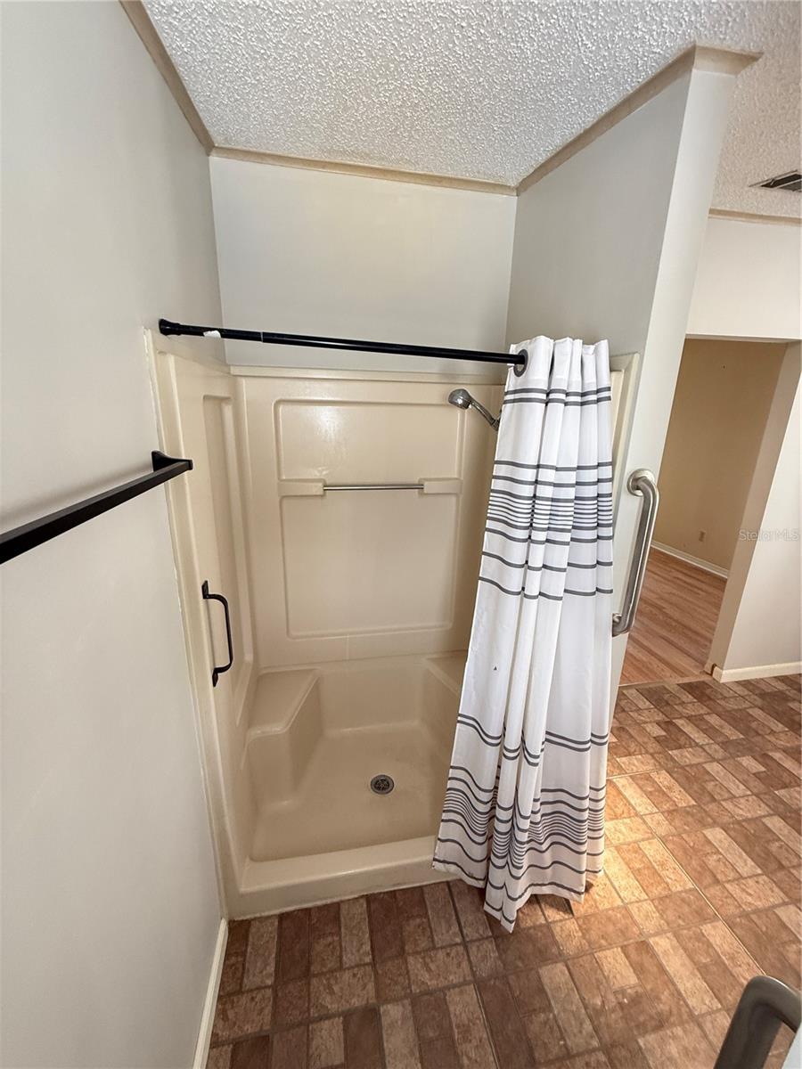 MOUNT OLIVE SHORES PH 03 - Residential