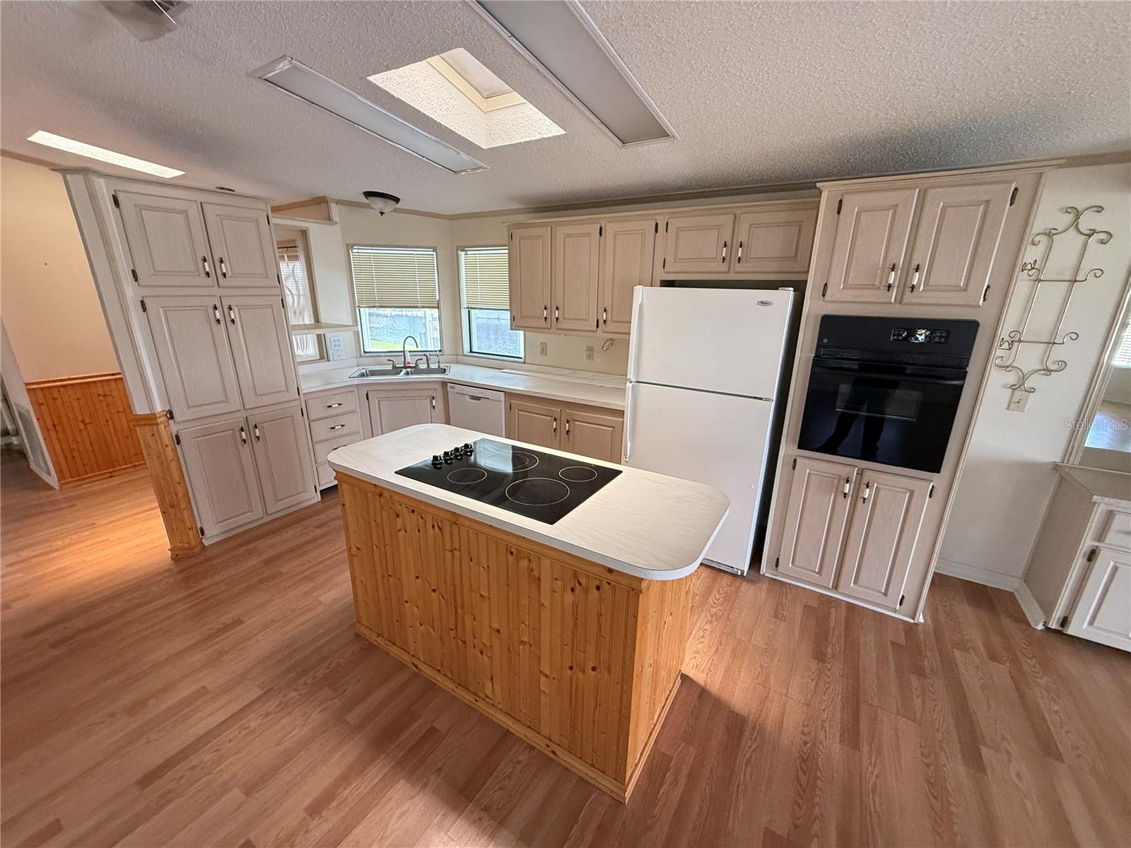 MOUNT OLIVE SHORES PH 03 - Residential