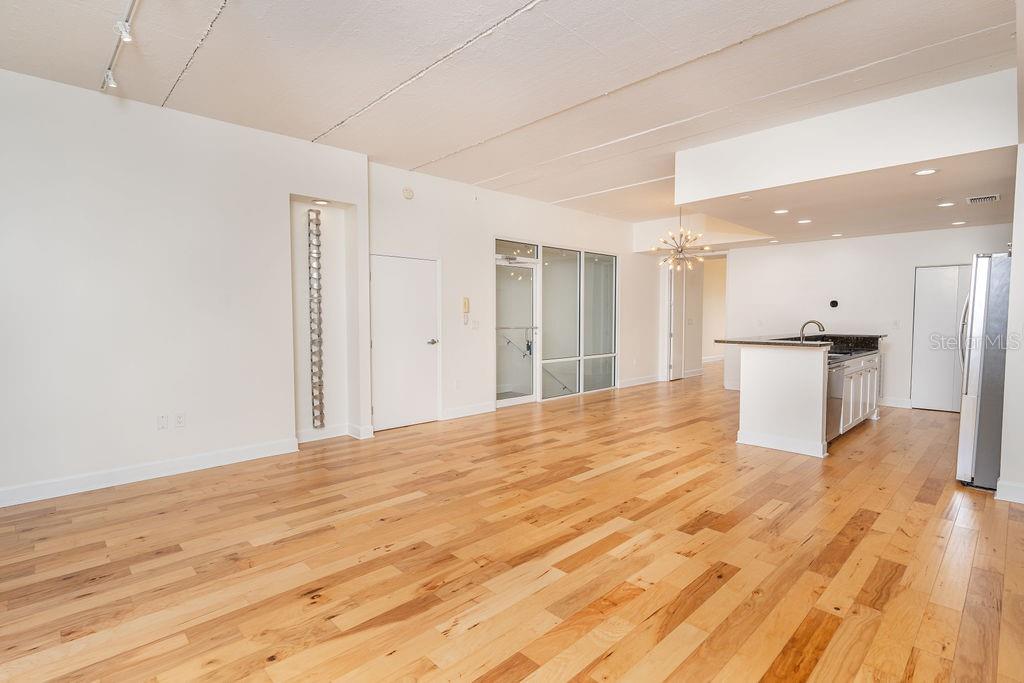 1000 CHANNELSIDE A CONDO - Residential