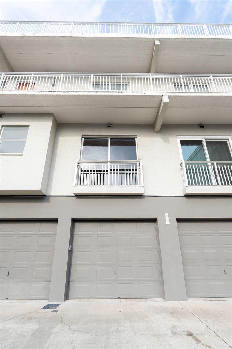 1000 CHANNELSIDE A CONDO - Residential