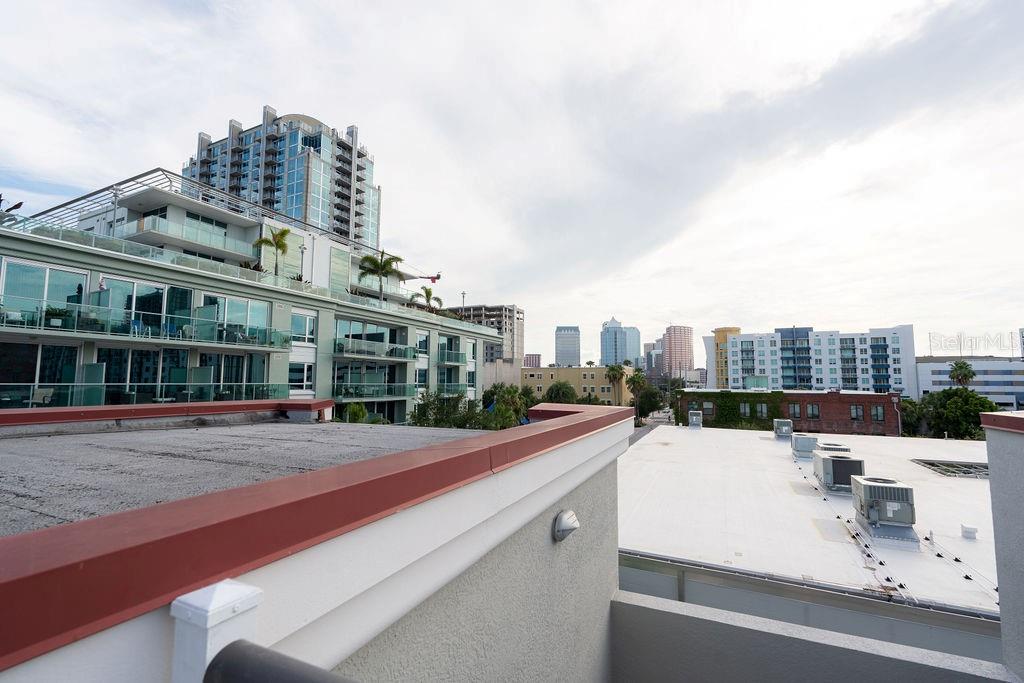 1000 CHANNELSIDE A CONDO - Residential