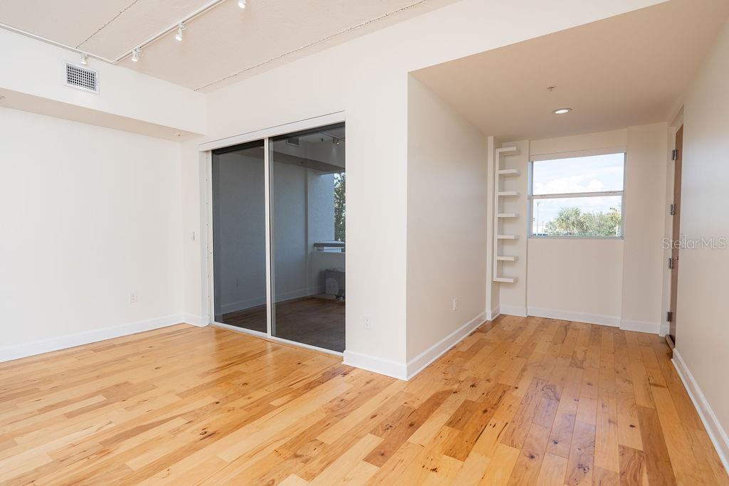 1000 CHANNELSIDE A CONDO - Residential