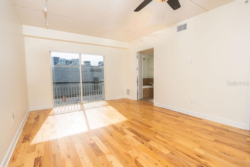 1000 CHANNELSIDE A CONDO - Residential