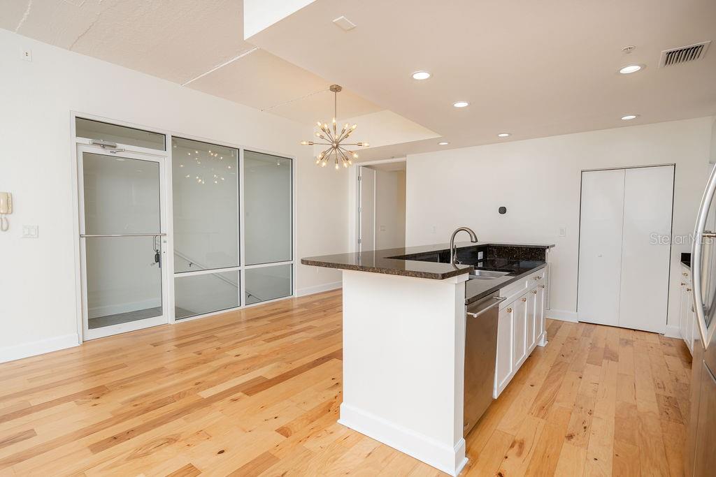 1000 CHANNELSIDE A CONDO - Residential