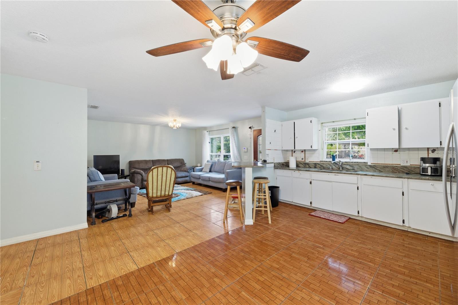 TAMPA OVERLOOK - Residential