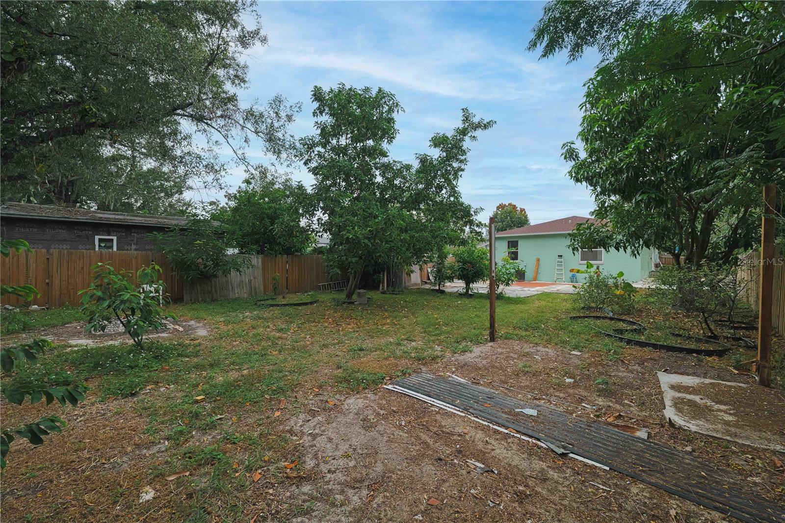 TAMPA OVERLOOK - Residential