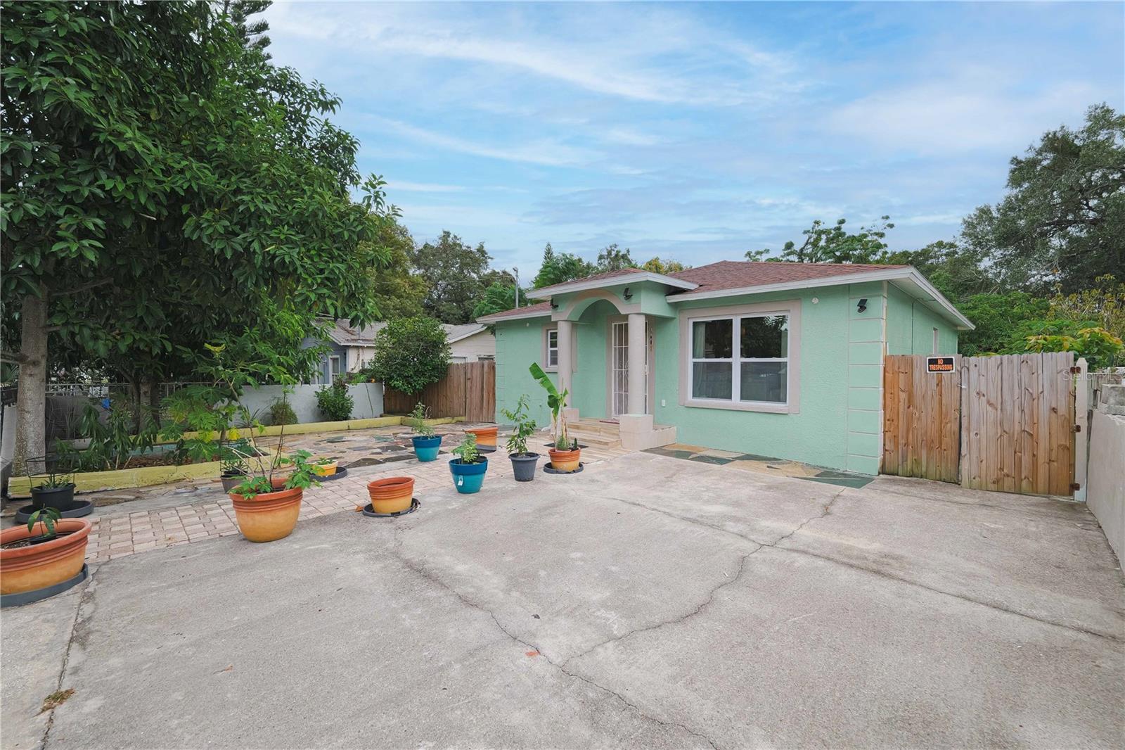 TAMPA OVERLOOK - Residential