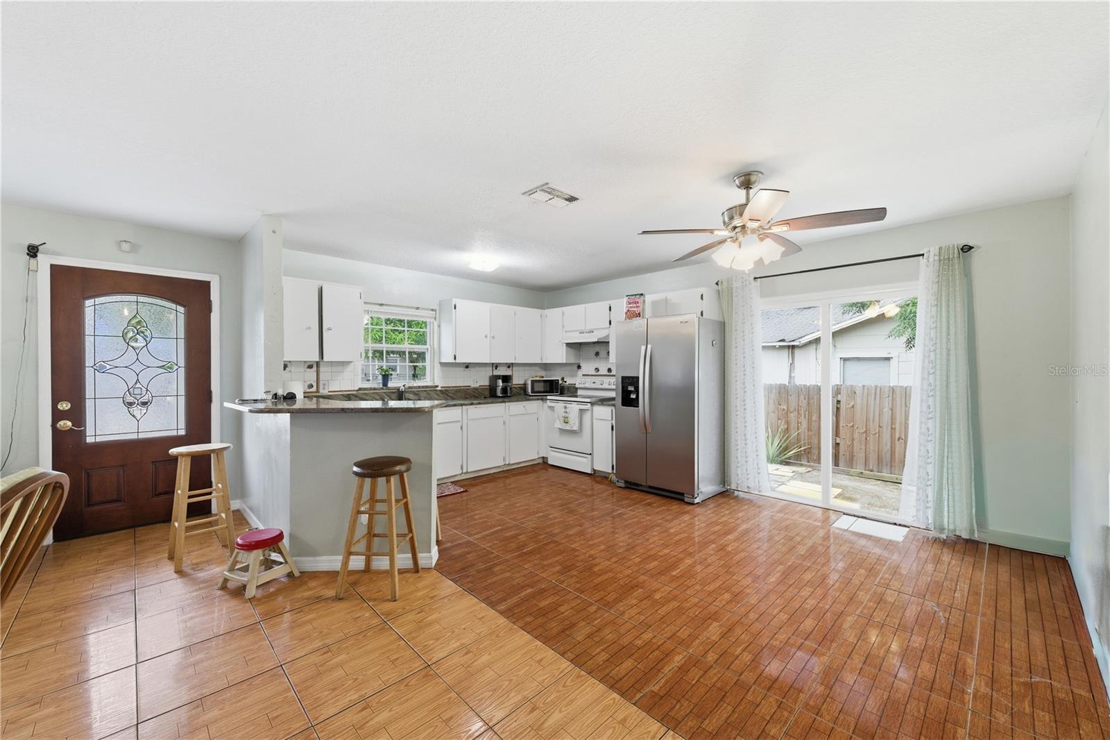 TAMPA OVERLOOK - Residential