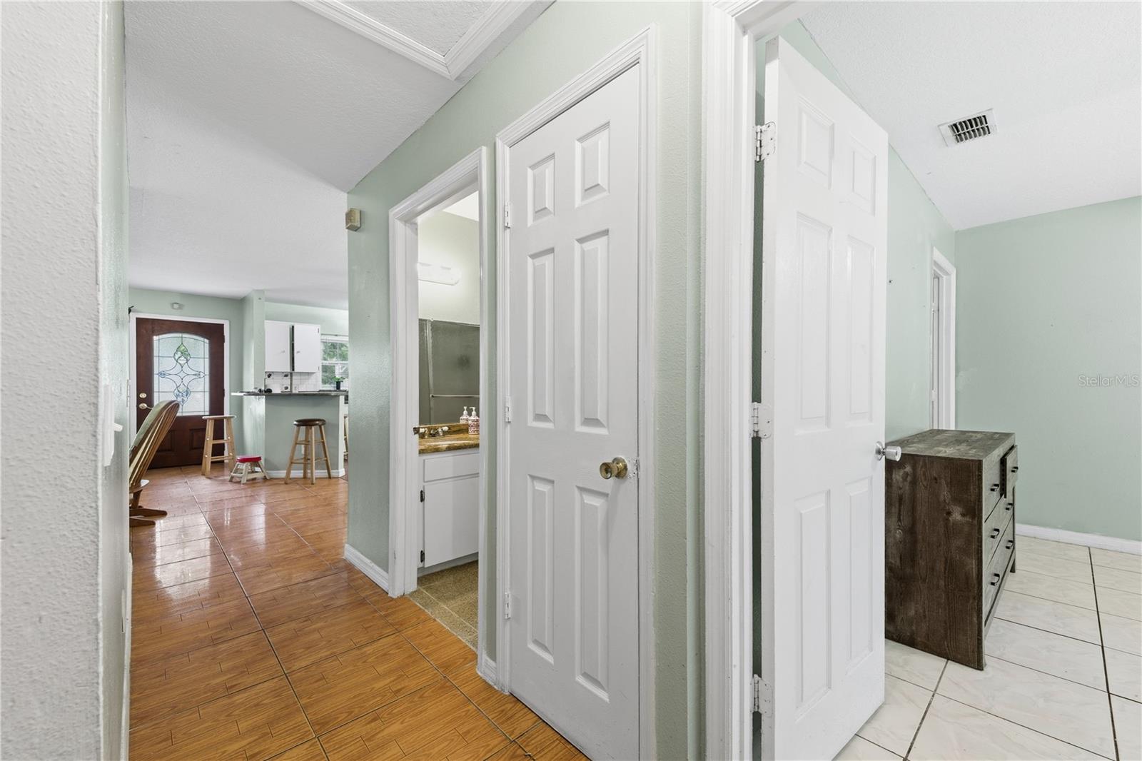 TAMPA OVERLOOK - Residential