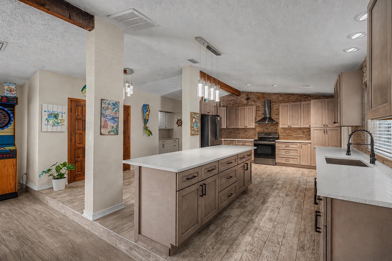 3110 SHADOW OAKS DRIVE