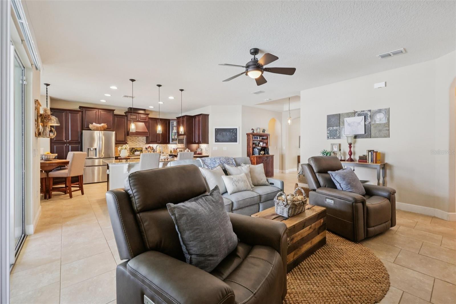 CHANDLER ESTATES - Residential