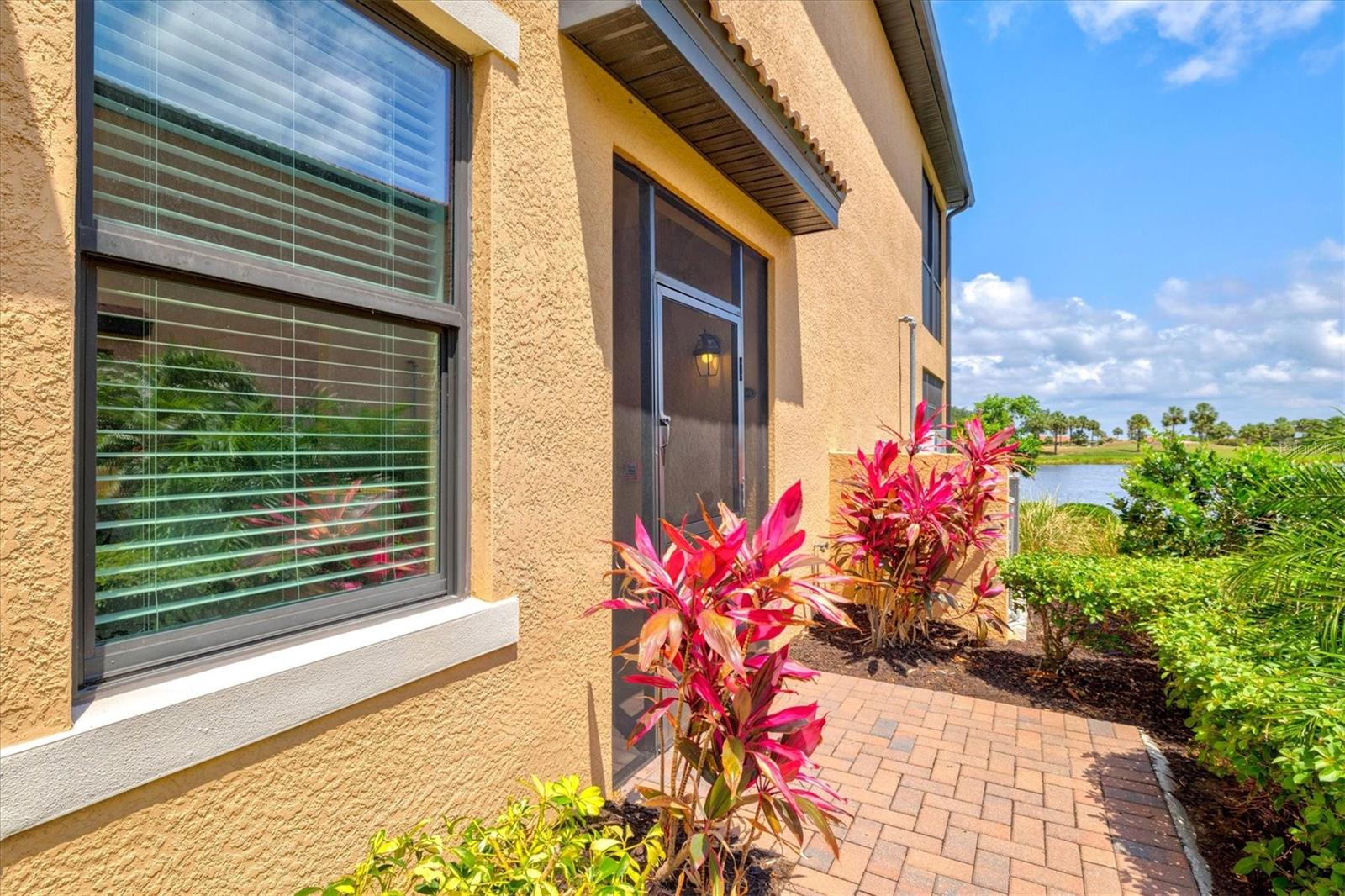 10808 TARFLOWER DRIVE 102
