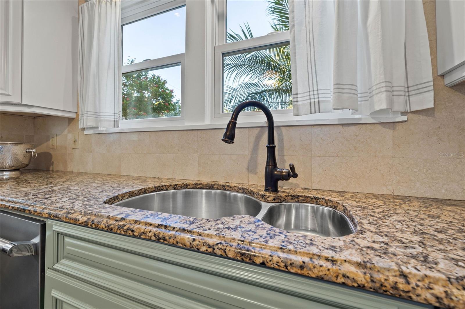 SNELL & HAMLETTS NORTH SHORE ADD - Residential