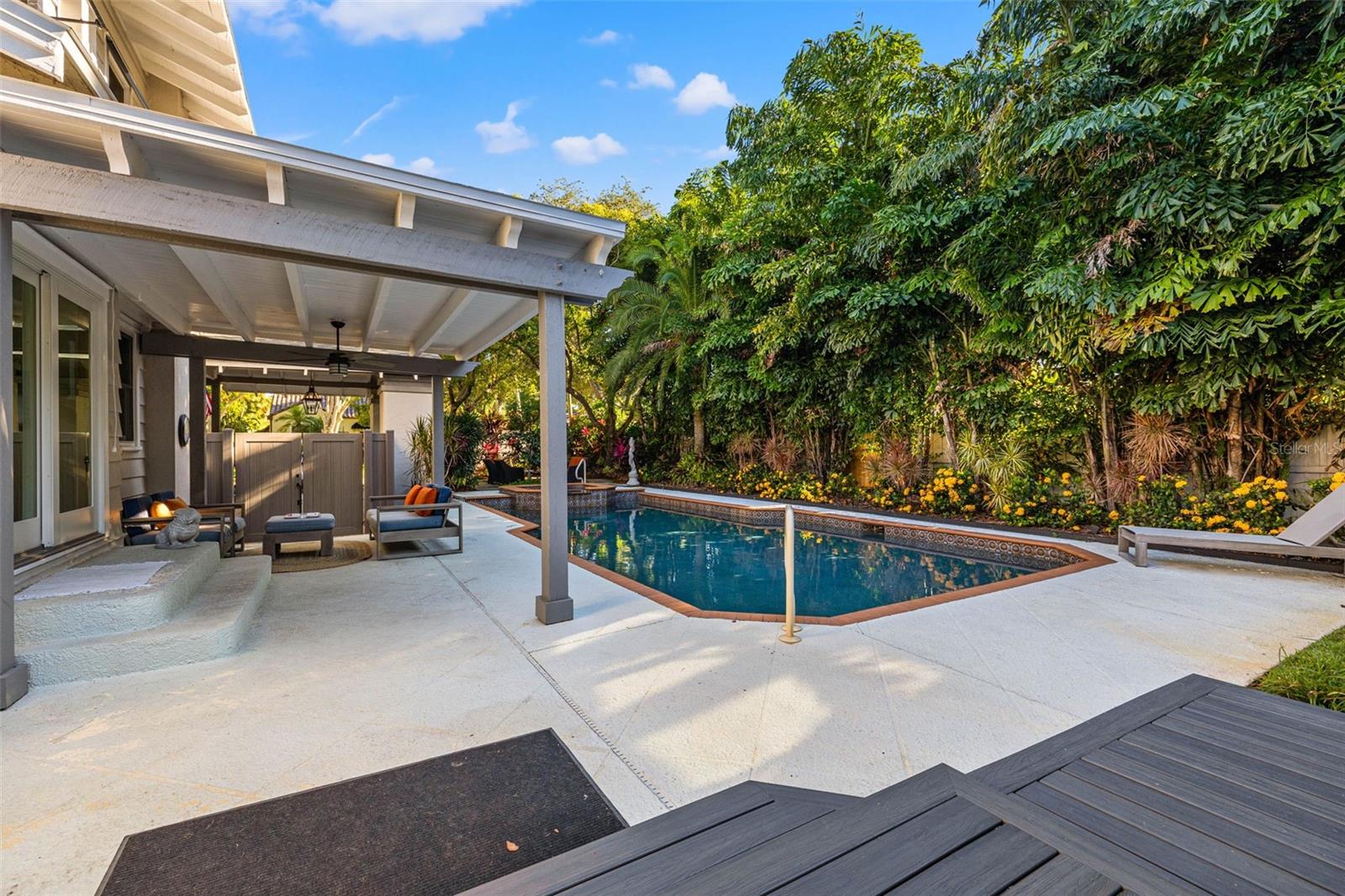 SNELL & HAMLETTS NORTH SHORE ADD - Residential