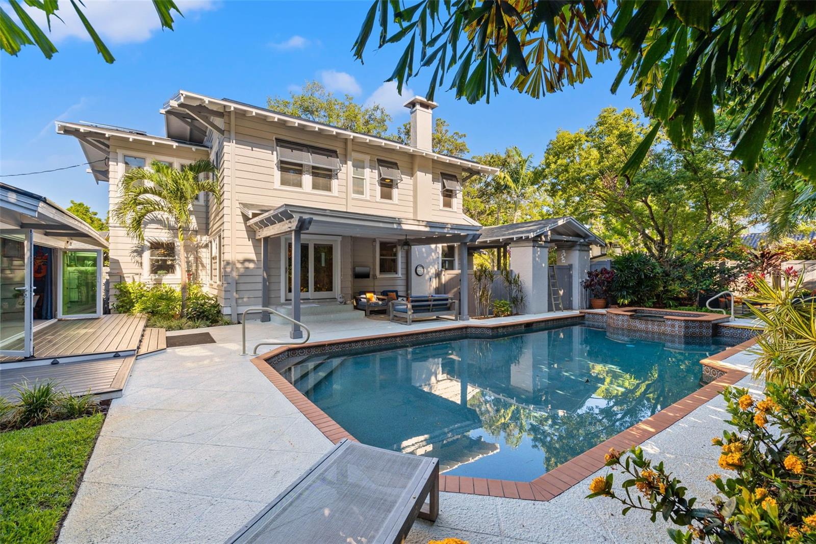 SNELL & HAMLETTS NORTH SHORE ADD - Residential