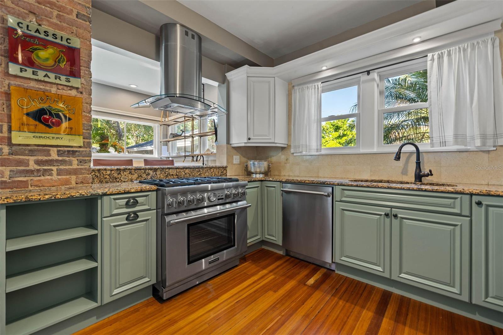 SNELL & HAMLETTS NORTH SHORE ADD - Residential